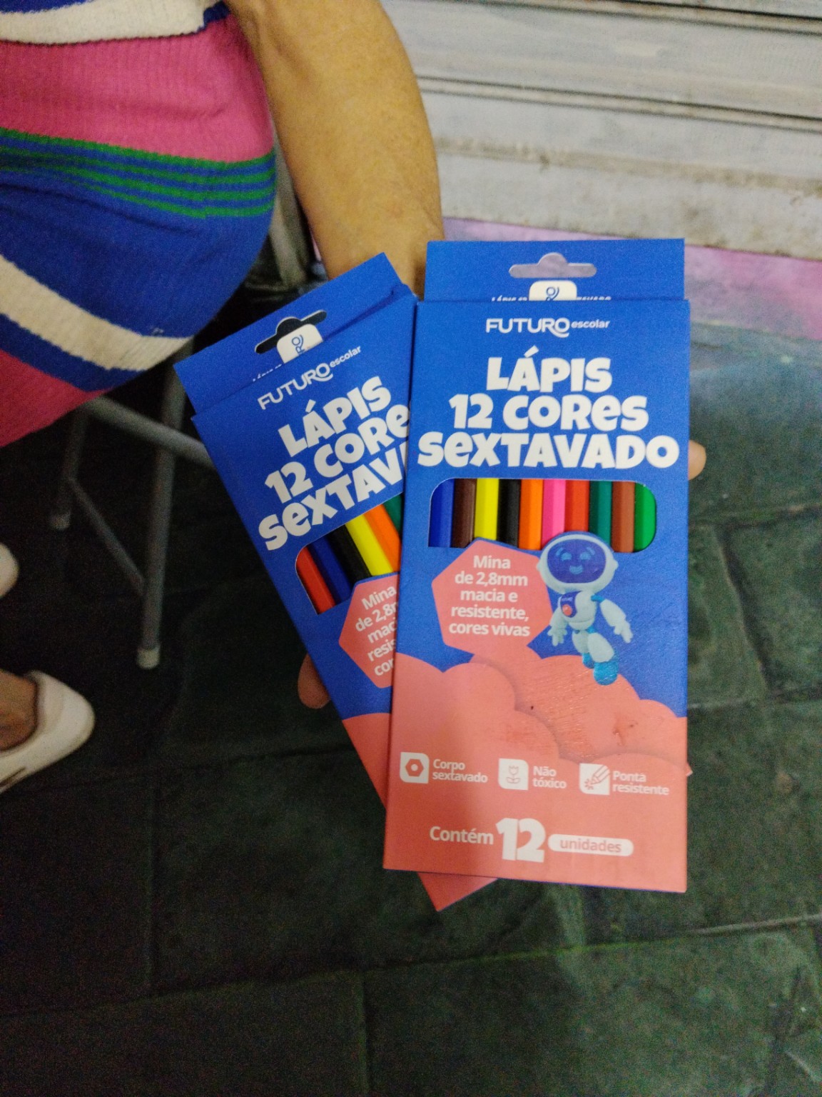 Foto de Lápis de cor sextavado - 12