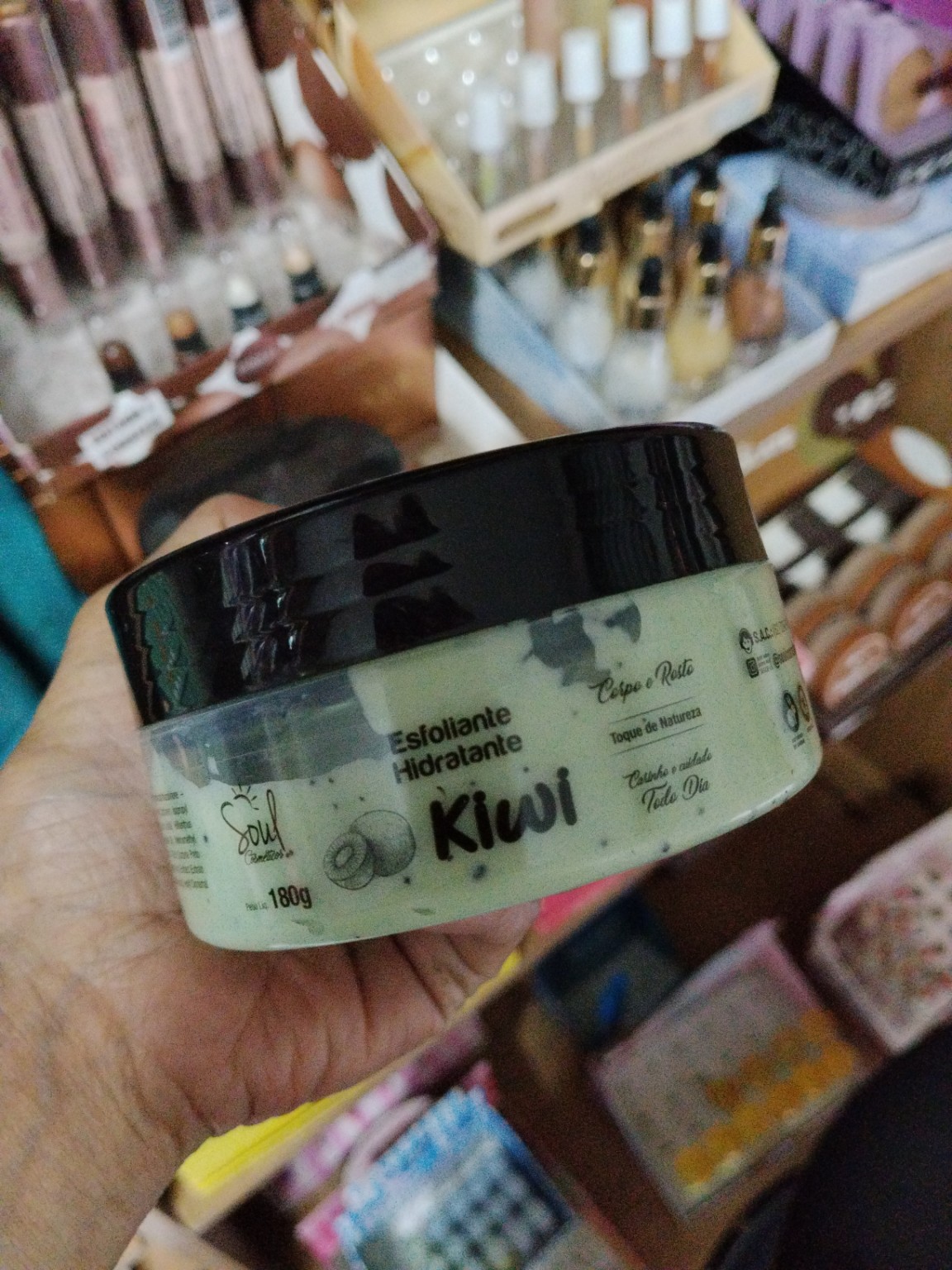 Foto de Esfoliante hidratante kiwi 180 g