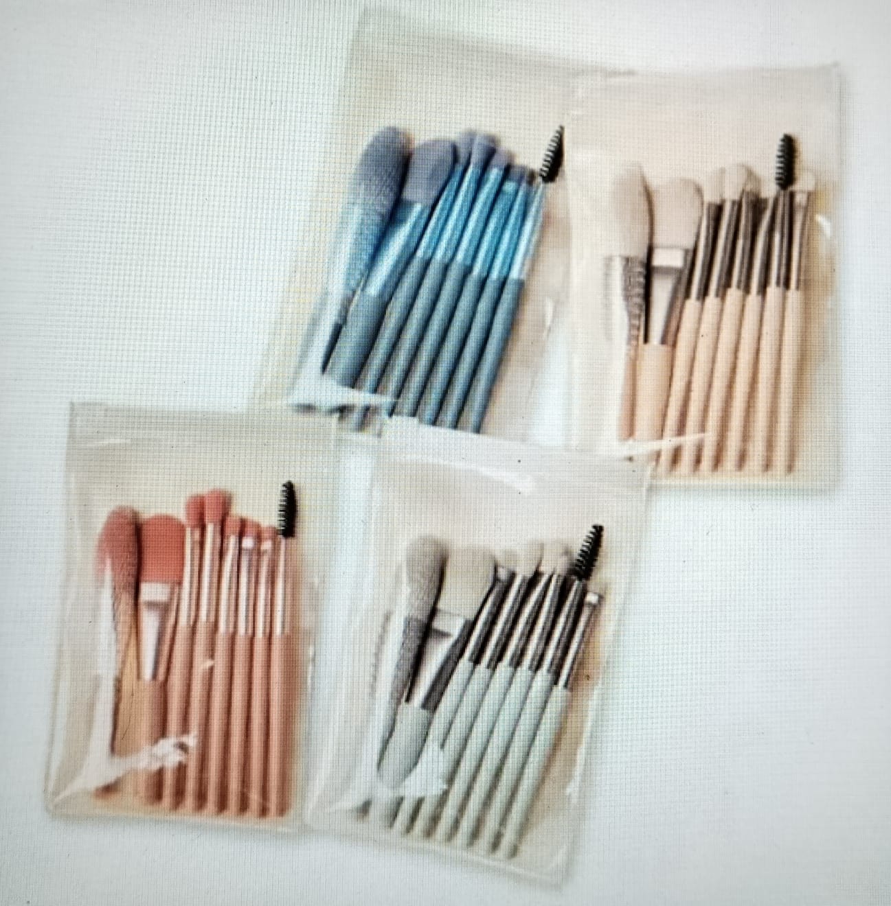Foto de Pincel com bolsinha transparente várias cores