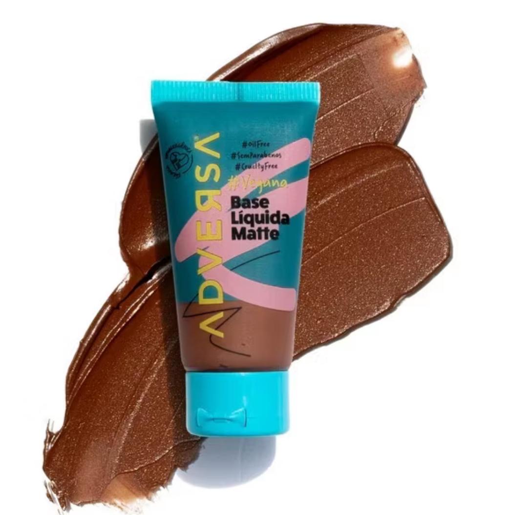 Foto de Base Liquida Matte Vegana Adversa 550