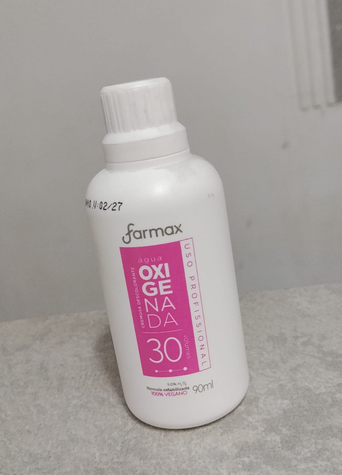 Foto de Agua oxigenada Farmax- 30 volumes