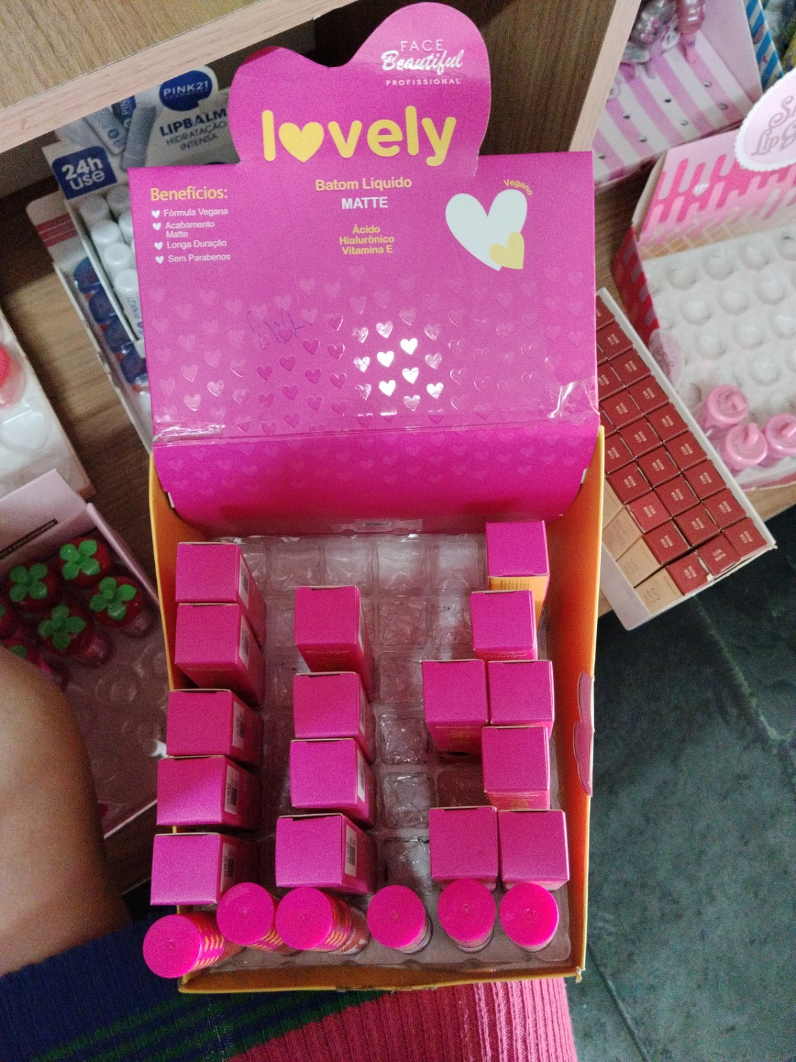 Foto de Batom líquido matte lovely