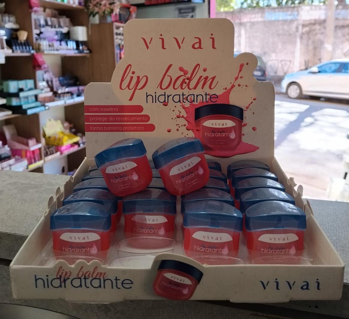 Foto de Lip balm hidratante com vaselina