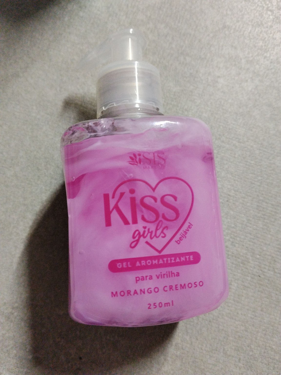 Foto de Gel aromatizante para virilha kiss girls beijável – morango cremoso 250 ml